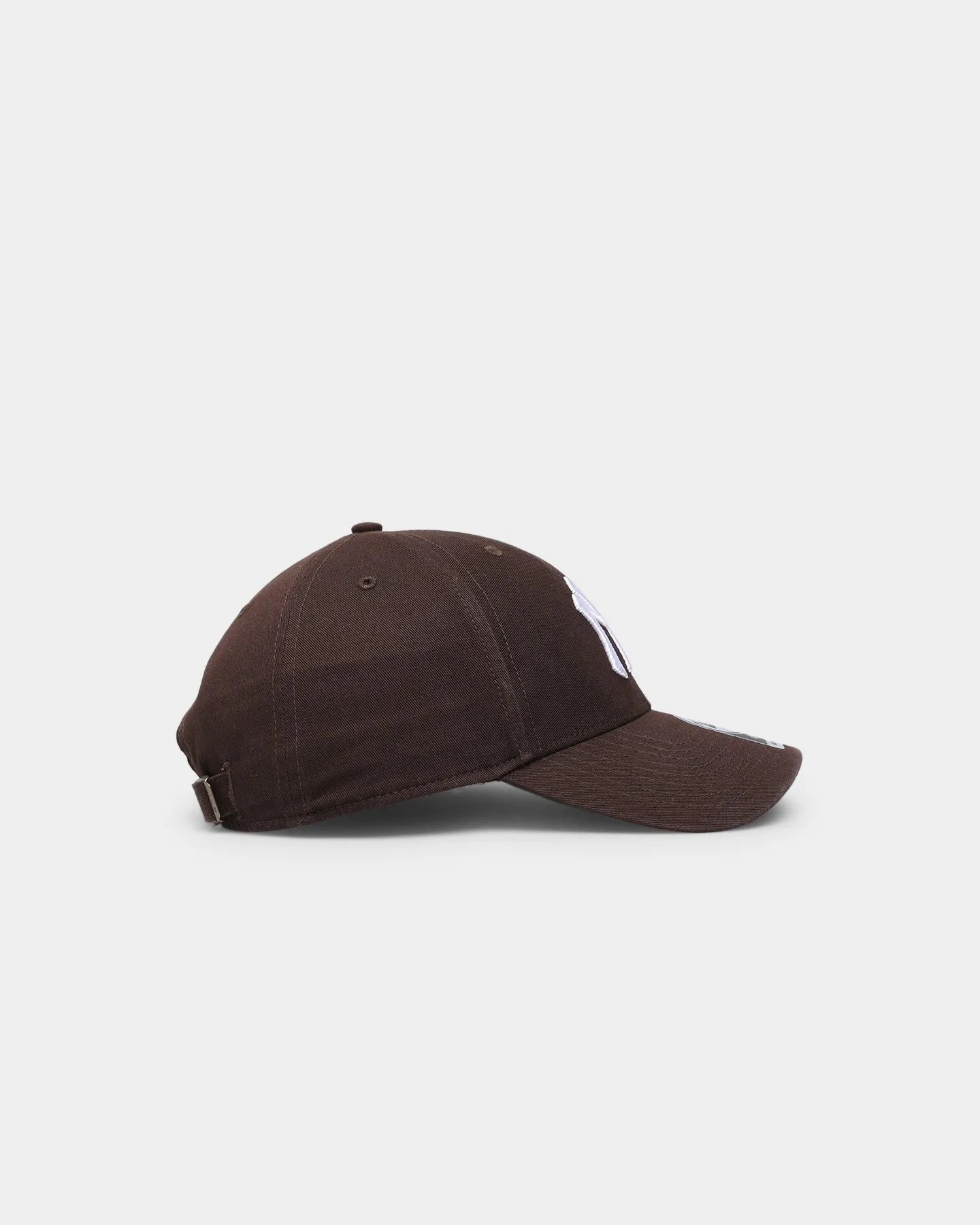47 Brand New York Yankees Legend Strapback Brown