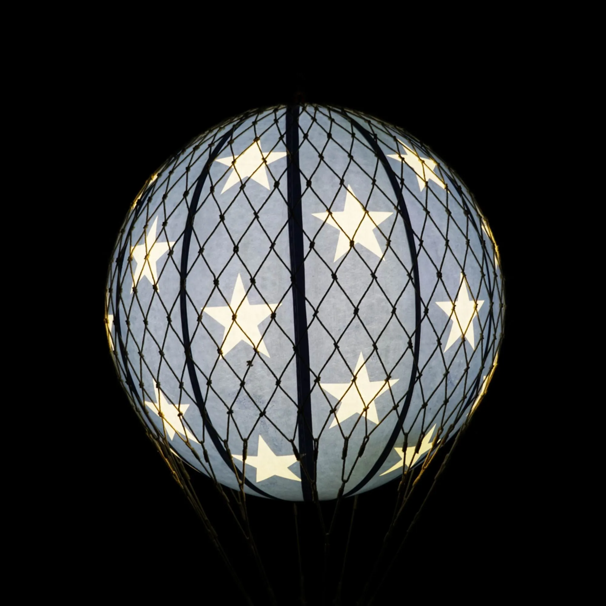 Authentic Models	Travel Light Led. Blue Stars – 56CM