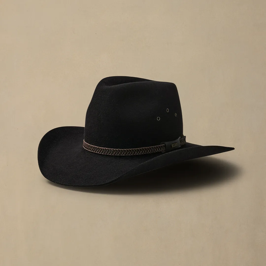 Golden Spur Black