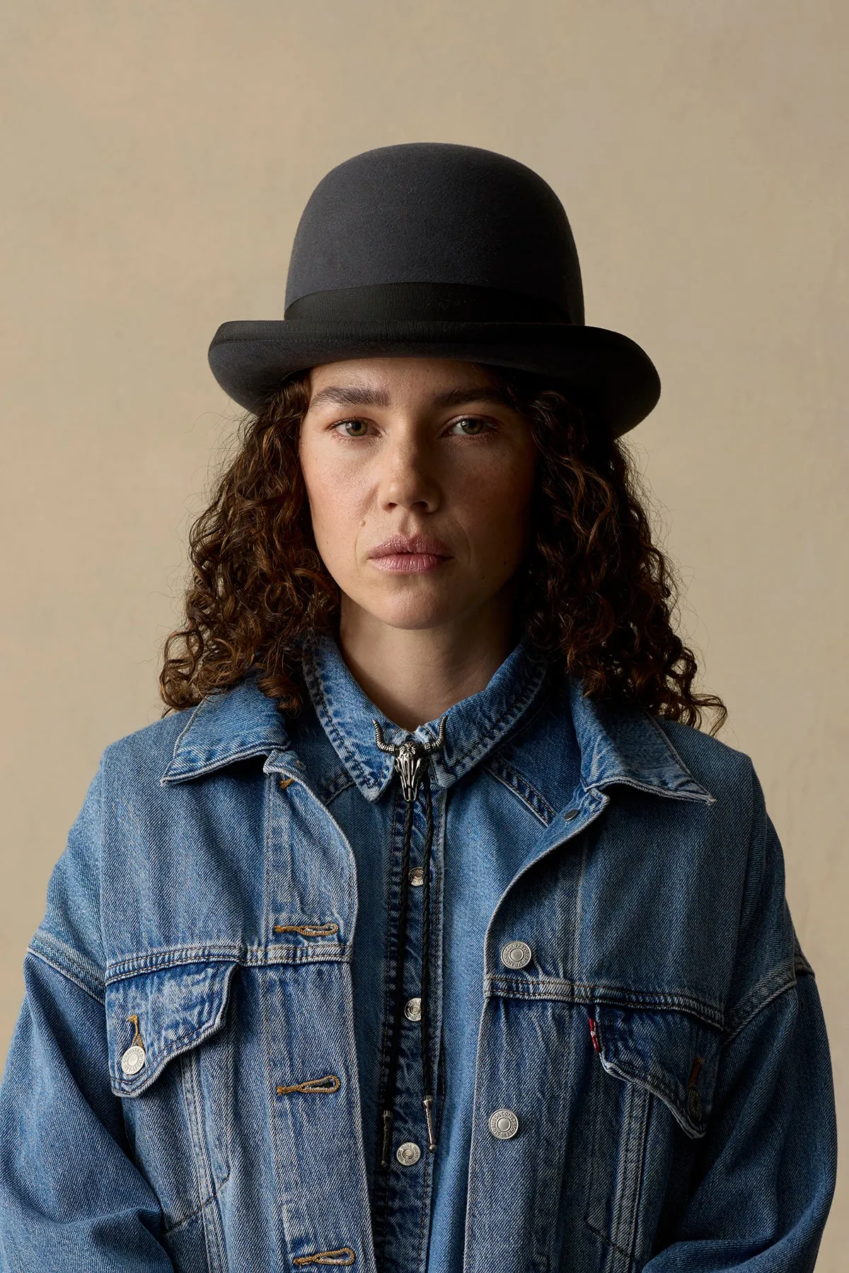 Homburg - Carbon Grey