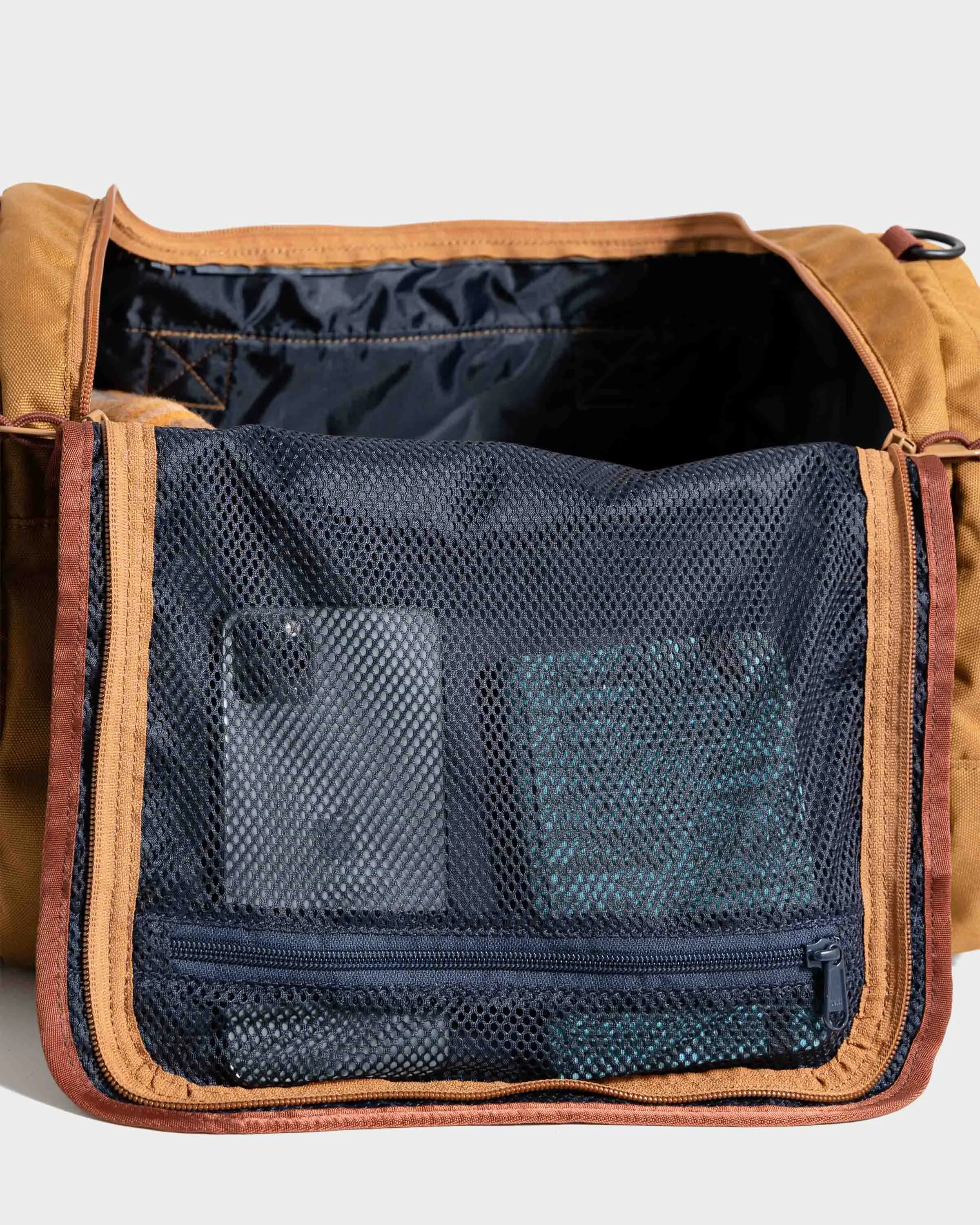 (R)evolution™ 27L Mini Duffle