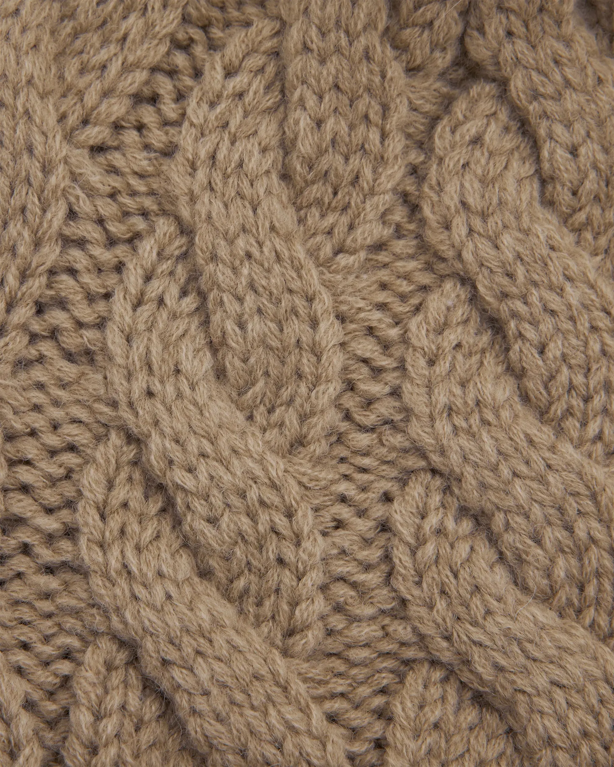 Soia & Kyo Amalie-TN Cable-Knit Toque